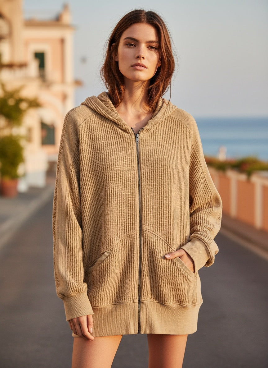 CT DOLCE VITA OVERSIZED HOODIE